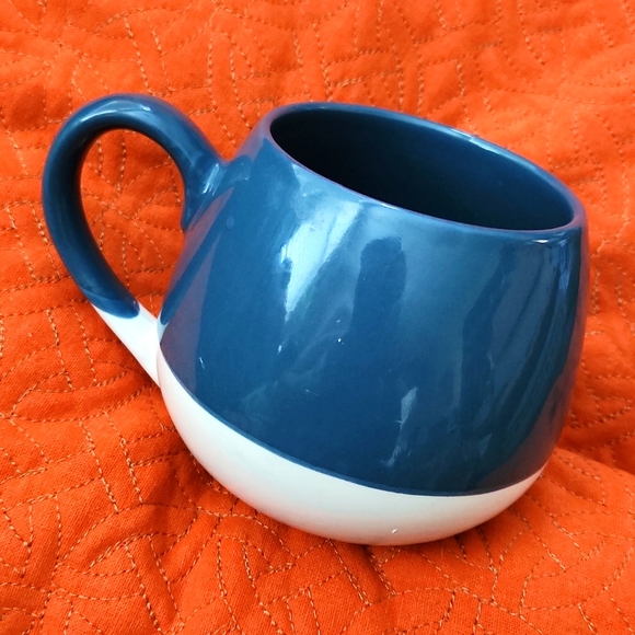 Fuji Boeki-looking mug, LG Sz, Stoneware, Nantucket Blue, excellent like new! - Picture 2 of 9